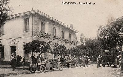 Baba-Hassen-EntreeVillage