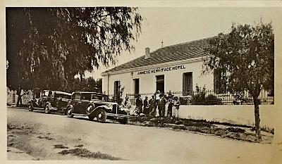 Bou-Hanifia-LesThermes-HotelErmitage-01