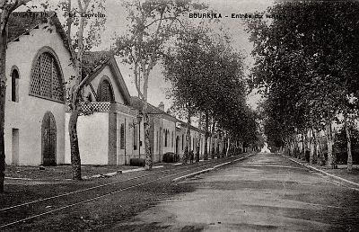 Bourkika-EntreeDuVillage