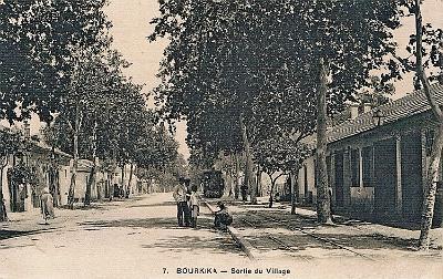 Bourkika-Sortie-Train