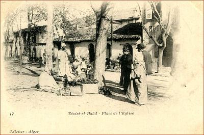 Teniet-El-Haad-PlaceEglise-01