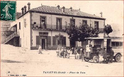 Teniet-El-Haad-PlaceTaza