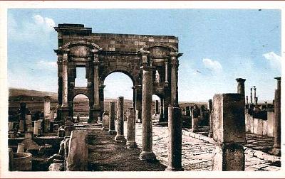Timgad-ArcTrajan-01