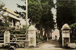 Alger-BelvedereStRaphael-Entree