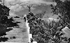 Affreville-MonumentStatueMgrAffre