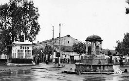 El-Harrouch-Place-Fontaine