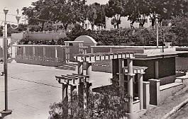 Frenda-VersLaPoste-EcoleFilles