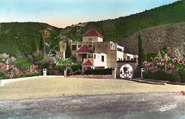 La-Chiffa-HotelRocherSinges-01