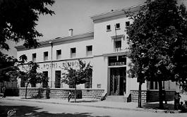 Le-Telagh-LaPoste-01