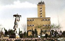 Maison-Blanche-TourControle-01