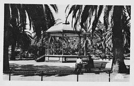 Mercier-Lacombe-Kiosque