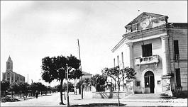 Mouzaiaville-Eglise-Mairie