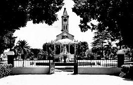 Perregaux-SquareLouisLaurent