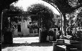 Rio-Salado-EntreeJardinPublic