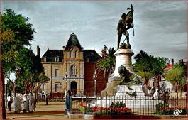 Saida-Mairie-MonumentMorts