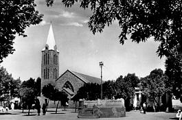 Vialar-PlaceEglise-JusticePaix