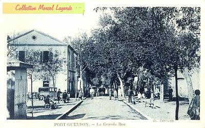 Port-Gueydon-GrandeRue-03