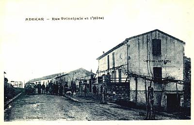 Adekar-RuePrincipale