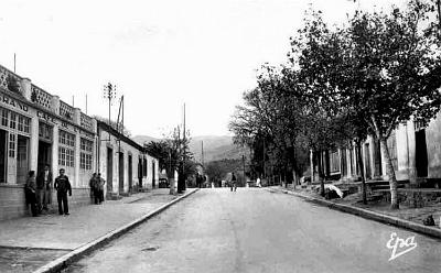 Akbou-CafeEtoile-RueChelata