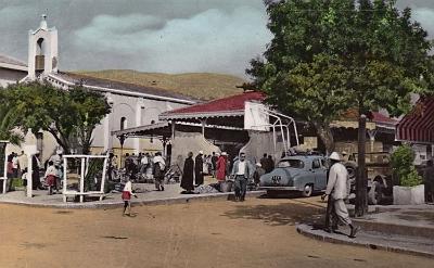 Akbou-PlaceCasanova-MarcheCouvert