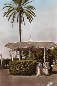 Bordj-Menaiel-Square-Kiosque