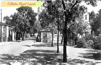 Port-Gueydon-Place-Eglise